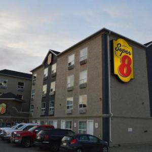 Hotels near Bonnetts Energy Centre - Super 8 by Wyndham Grande Prairie