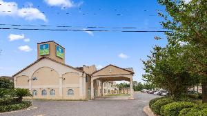 SureStay Hotel by Best Western Alexandria Airport, Alexandria