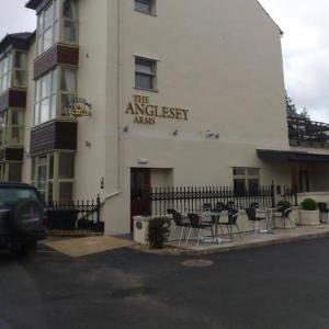 Bangor University Hotels - Anglesey Arms Hotel