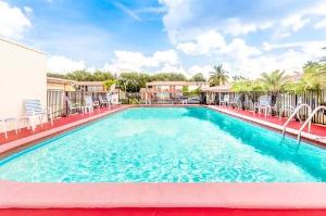 Econo Lodge Inn & Suites, Florida City