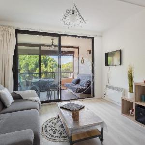 AS23038 - Studio cabine climatisation vue sur Parc