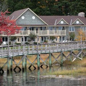 Romantic riverside Sheepscot Harbour Studio #308