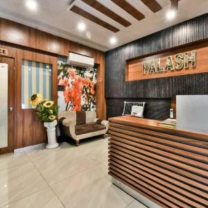 Collection O Palash Hotel & Banquet