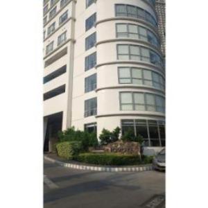 950 AHM Suites at ACQUA