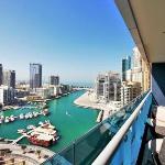 Eye-catching waterfront condo in Marina Dubai