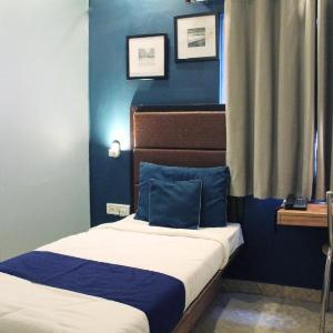 Hotel Moon Residency