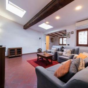 Toscanella 3 Bedrooms by Mmega