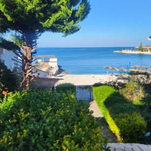 Amelie's Apartments & Beach Saranda