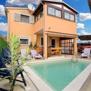 Family-friendly apartments with swimming pool Fazana - 20792