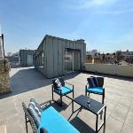 Penthouse w Private Rooftop and Free parking 