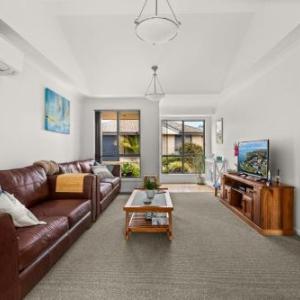 Coastal Villa by Experience Jervis Bay