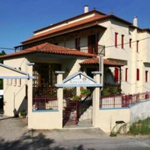 Hotel Kavouris