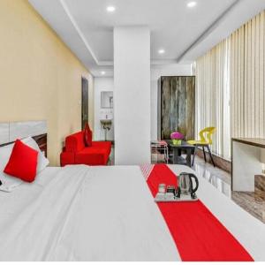 Lavish Residency