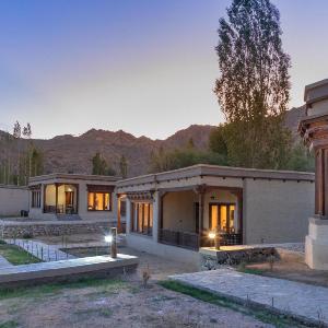 Nirvana Retreat