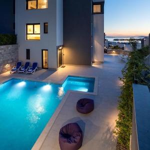 Luxury villa Blue Sky private pool breakfast