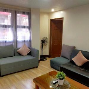 Cozy 3-Bedroom Near Burnham