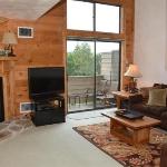 Seven Springs Sunridge 2 Bedroom Standard Condo Ski-In Out condo Champion