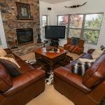 Seven Springs 4 BR Premium Condo Mountain Views!