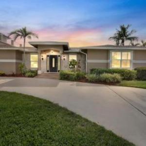 Sandcastles of Marco Island Waterfront Private Pool