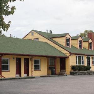 Hotels near Washington College - Driftwood Inn