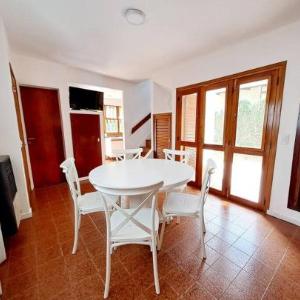 Duplex BESUGO con patio y parrilla