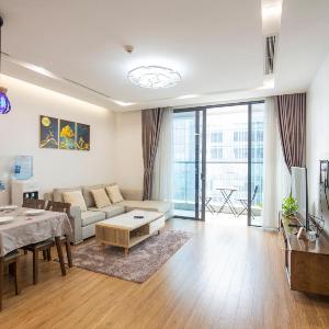 Investland - Vinhomes Metropolis two bedrooms