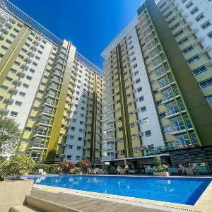 Staycation near malls w/ 2 beds+Unli Wifi+Netflix