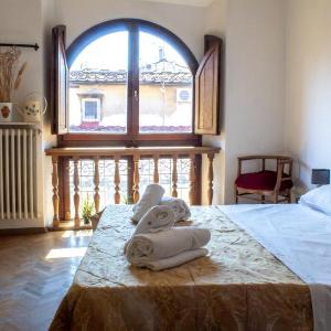 Private Room in the Heart of Florence 34