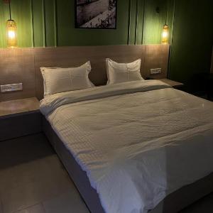 Hotel Wonder Hills @ Har ki Pauri Road Haridwar