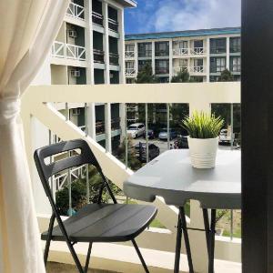 FREE PARKING Basement 50mbps Wifi Netflix HBO 55” TV
