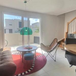 Appartement spacieux pour 4 personnes à 500m de la me