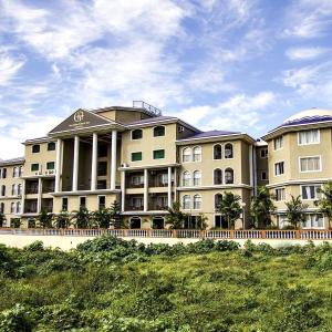 The Golden Suites & Spa Calangute Hotel