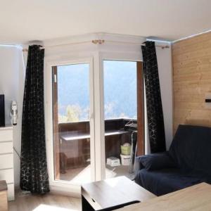 Joli studio rénové 4 pers skis aux pieds balcon lave-linge sèche-linge animaux admis - FR-1-322-523