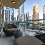 Lake Views Apartment in JLT