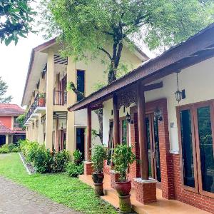 Urbanview Sasono Putro Condongcatur by RedDoorz