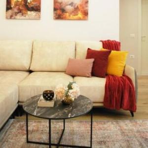 Lindi's Apartment 4/6
