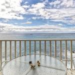True and Absolute Oceanfront Condo Breathtaking Views From The Lanai - Hale Kona Kai 402 by Casago Kona