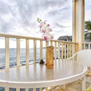 Beautiful Oceanfront Condo! - Hale Kona Kai 303