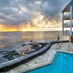 Oceanfront Condo with Lanai that Almost Hangs Over Ocean - Hale Kona Kai 304 by Casago Kona