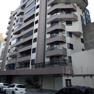 Apartamento Meia Praia Itapema