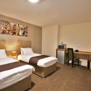 Hotels near Kingsholm Stadium - New County Hotel By Roomsbooked