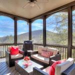 Camp Paws - Beautiful mountain views in Big Canoe Georgia