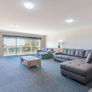 4-83 Thompson Avenue Cowes