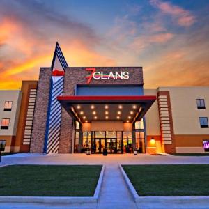 7Clans Hotel & Resort