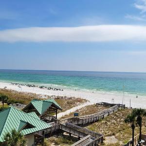 Nautilus 2609 Gulf View 2 BR 2 BA 6th FLR