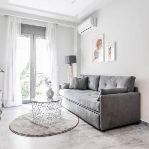 Sublime 1BR Apartment in Koukaki by UPSTREET