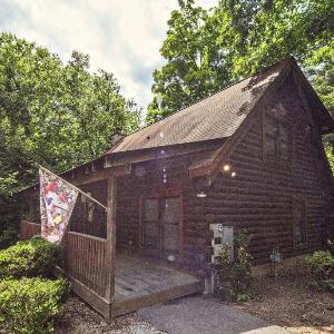 ER215 - Red Bird Haven cabin