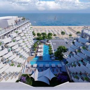 Ap family GLaMour in Infinity Beach Resort Pools & SPA