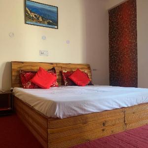 BOBBY’S HOMESTAY NAGGAR