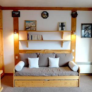 Studio rénové avec balcon skis aux pieds animaux acceptés - FR-1-502-496
